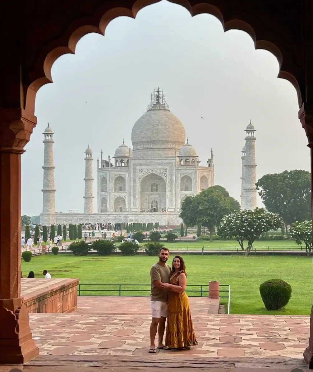 Bid Adieu to the Pink City and head to the Land of the Taj (Agra)
